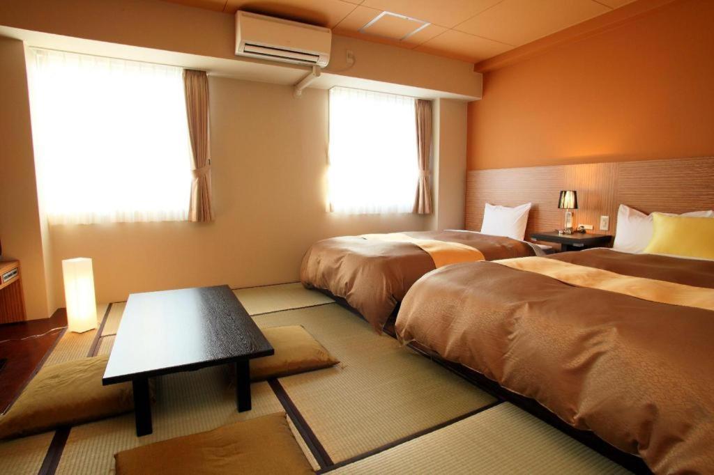 Hotel 1-2-3 Kofu Shingen Onsen Esterno foto